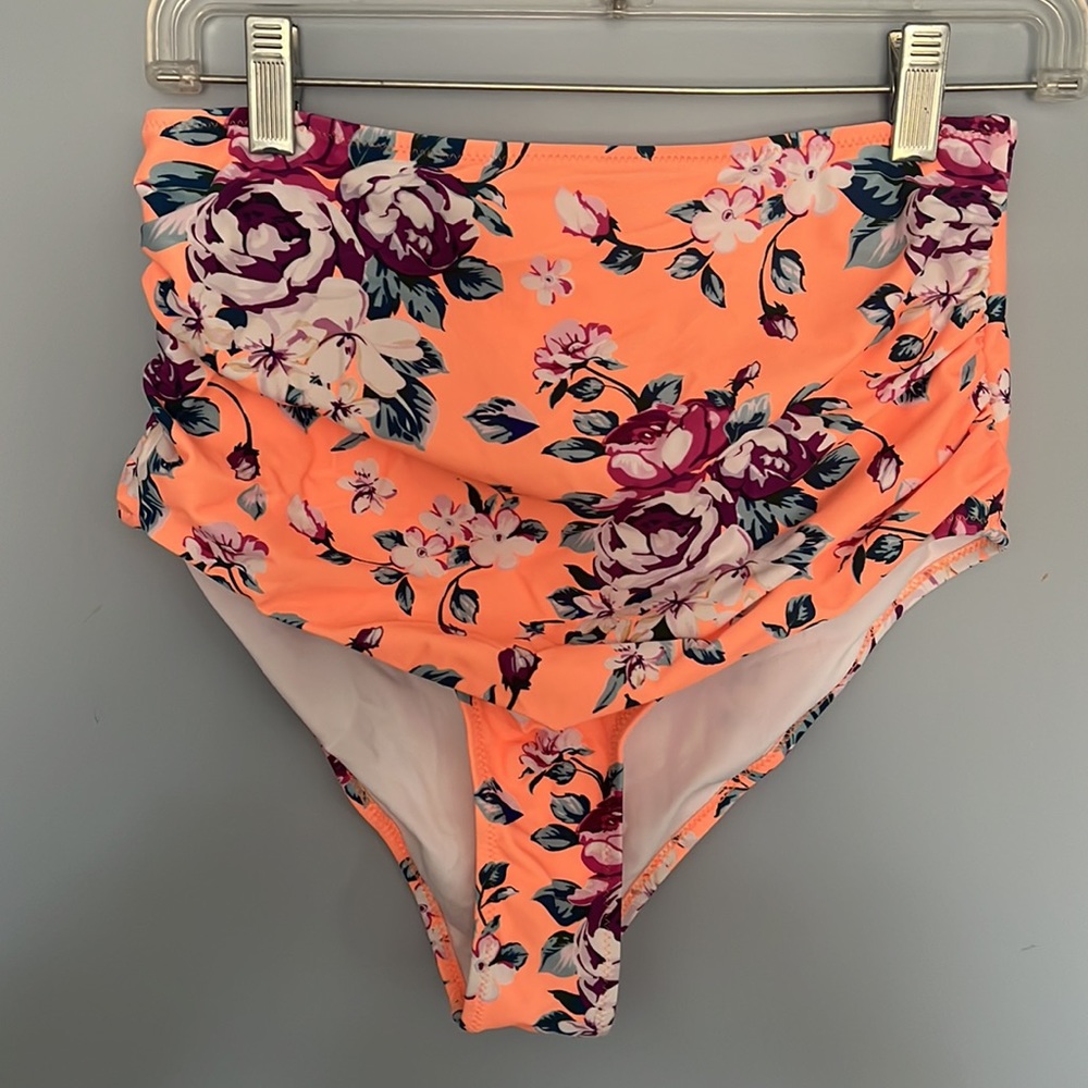 Cupshe two piece swim suit NWOT